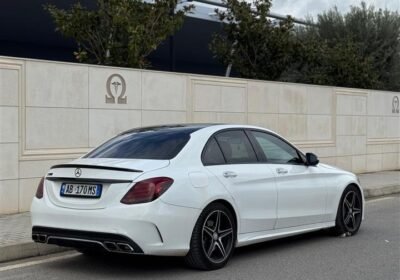 mercedes-benz-c300-2016-1-1